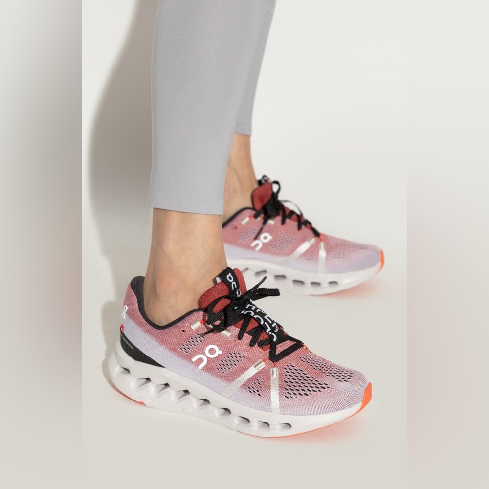 On Running Cloudsurfer Auburn/Frost, Women’s 9.5